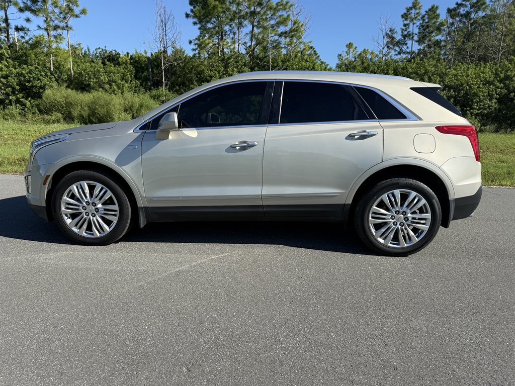 2017 Cadillac XT5 - $13,900