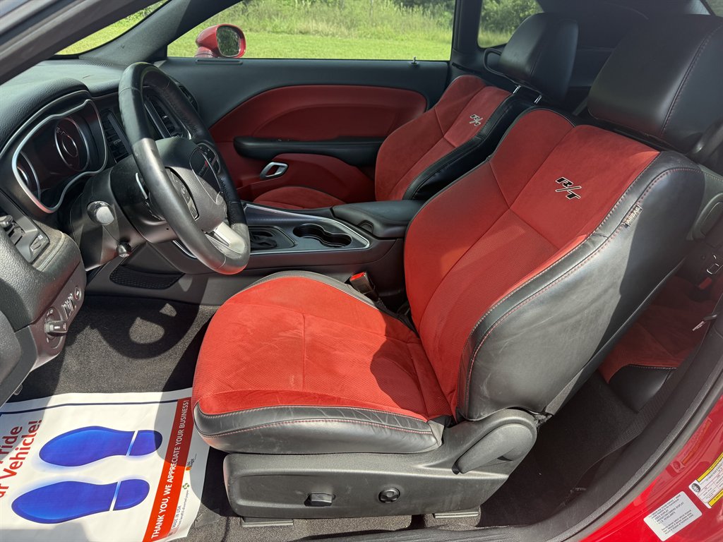 2015 Dodge Challenger - $19,900