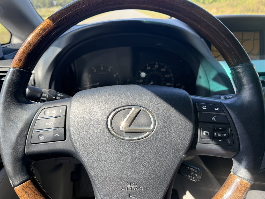 2010 Lexus RX - $9,900