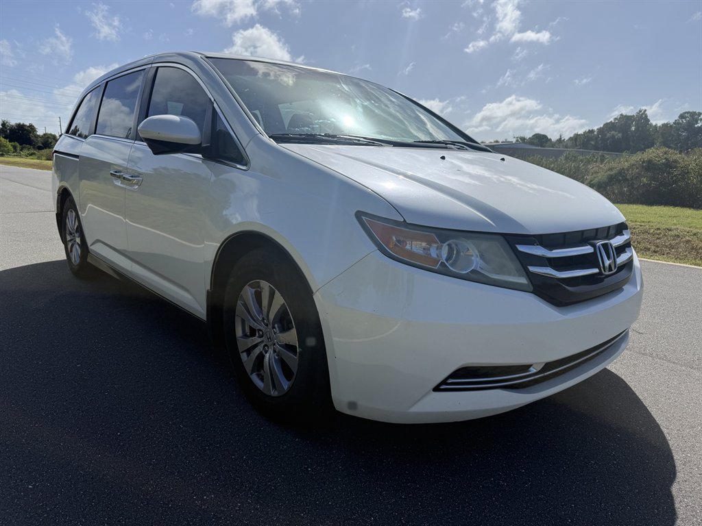 2014 Honda Odyssey - $9,900