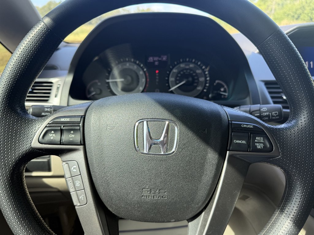 2014 Honda Odyssey - $9,900
