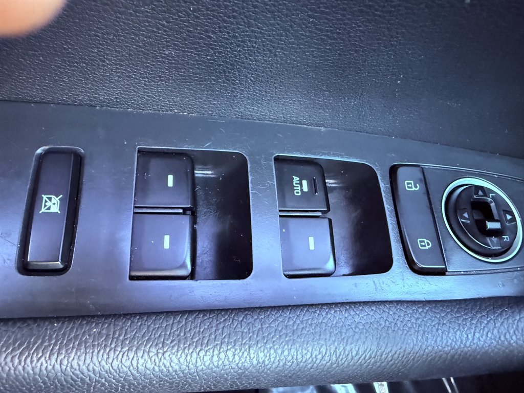 2018 Hyundai Sonata - $3,900