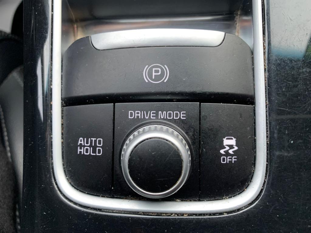 2019 Kia Stinger - $17,500