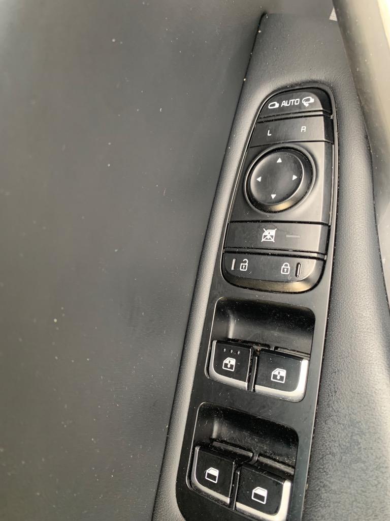 2019 Kia Stinger - $17,500