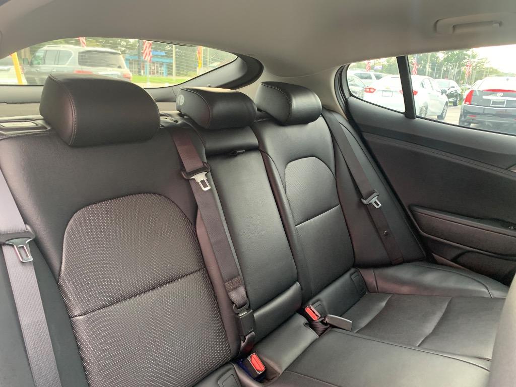 2019 Kia Stinger - $17,500