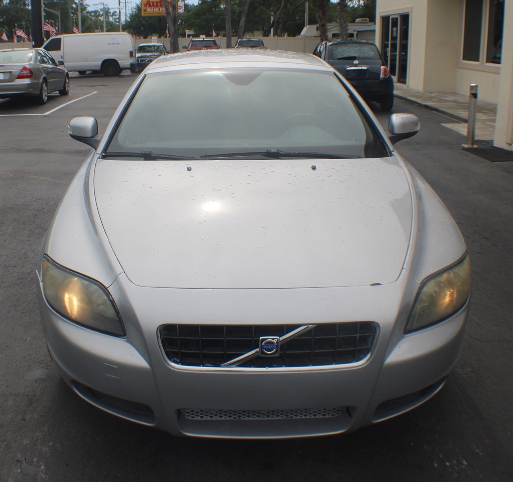 2009 Volvo C70 - $4,500