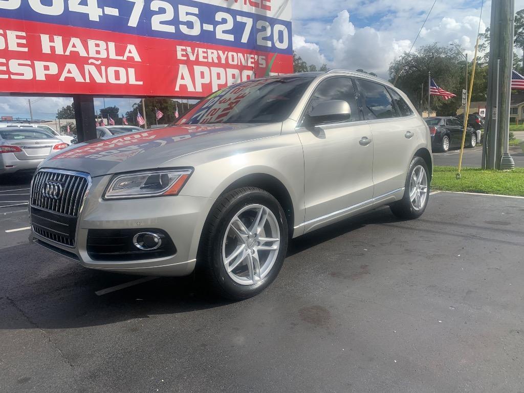 2016 Audi Q5 - $10,500