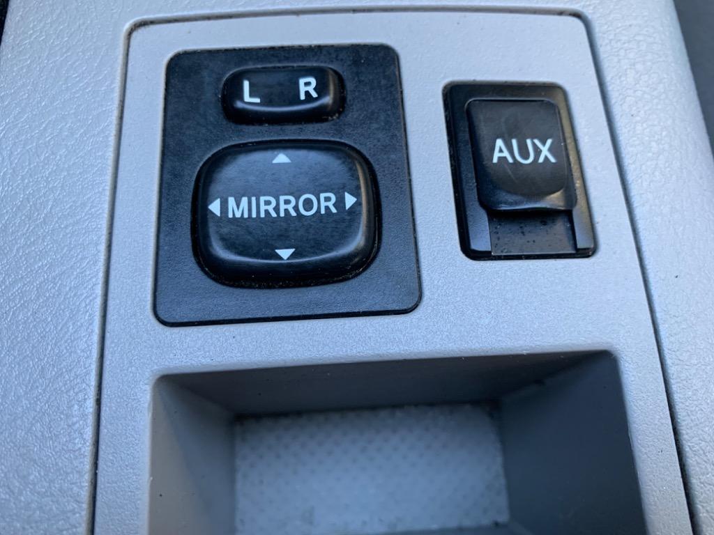 2011 Toyota RAV4 photo