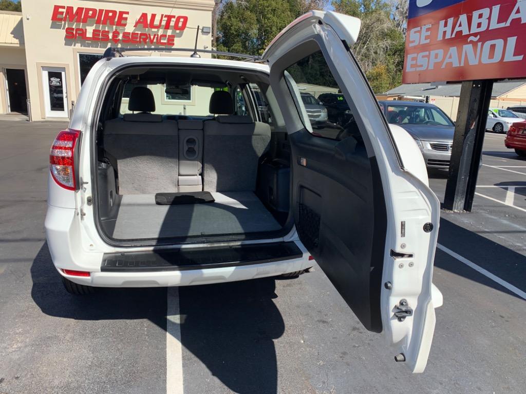2011 Toyota RAV4 photo