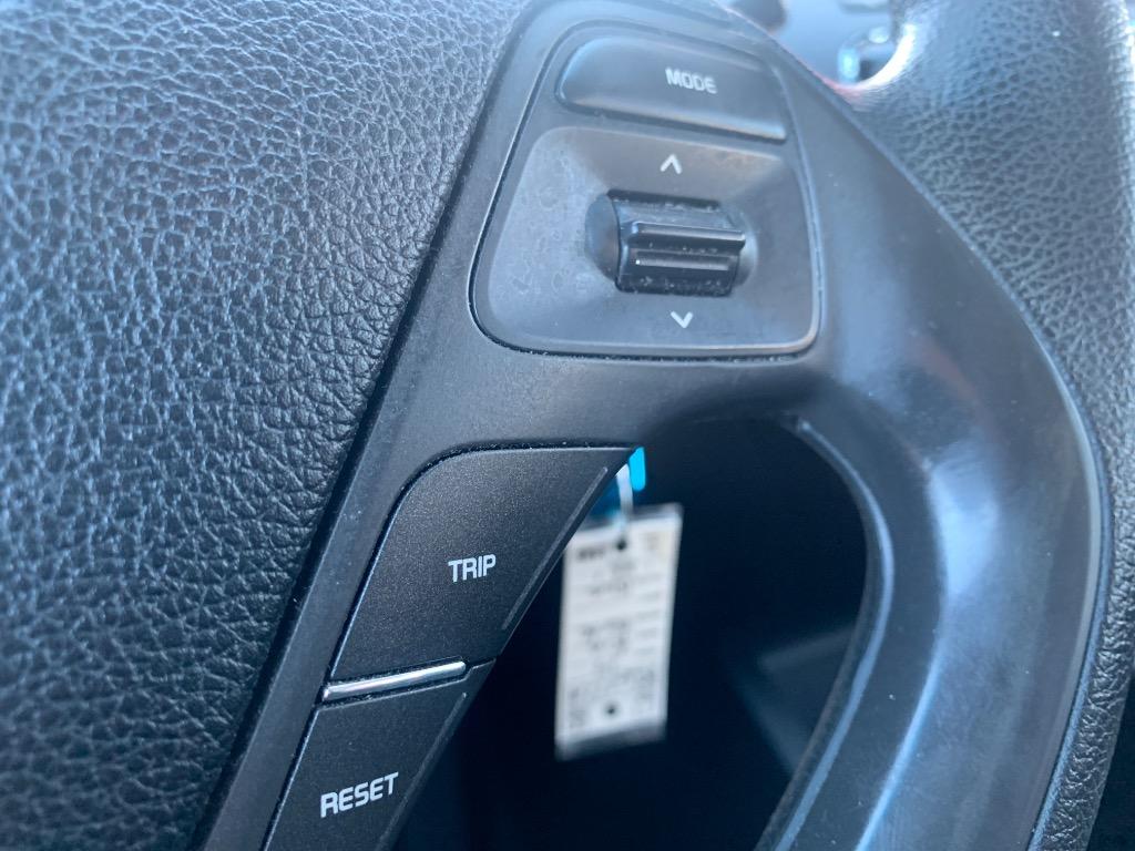 2017 Kia Forte - $8,500