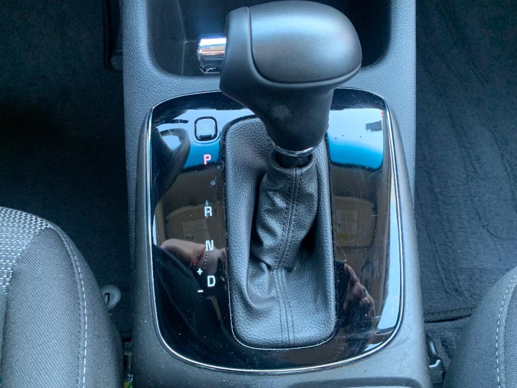 2017 Kia Forte - $8,500