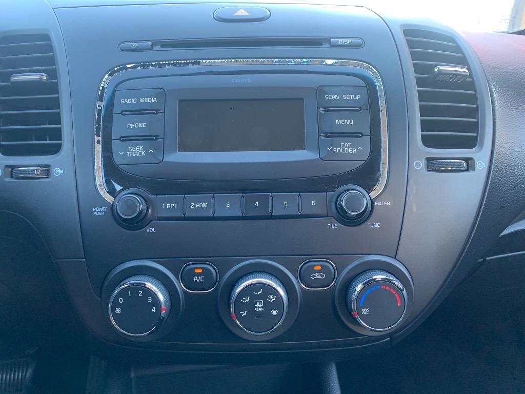 2017 Kia Forte - $8,500