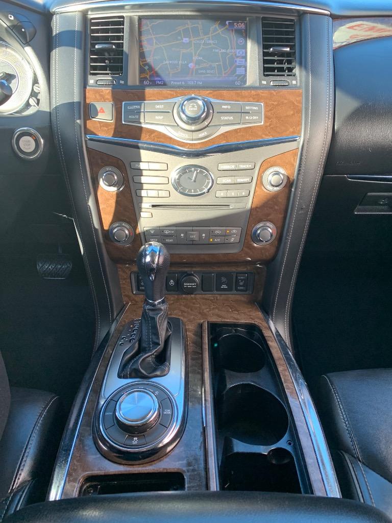 2017 INFINITI QX80 - $16,150
