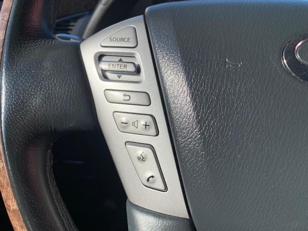 2017 INFINITI QX80 - $16,150