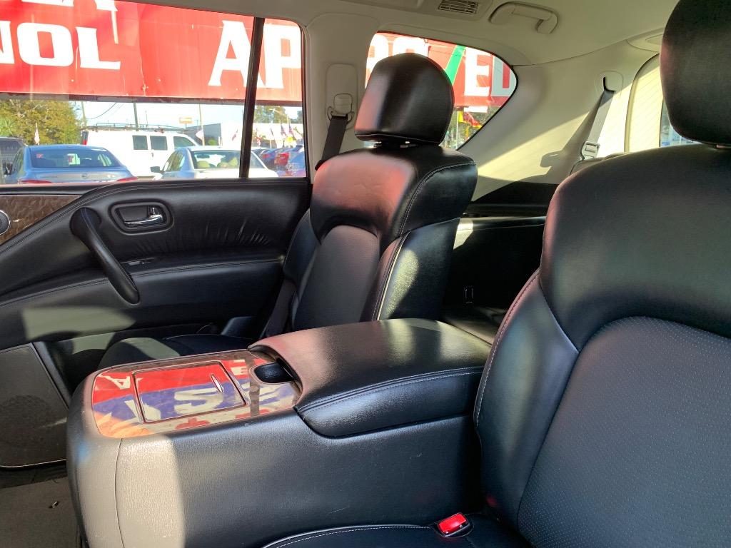 2017 INFINITI QX80 - $16,150