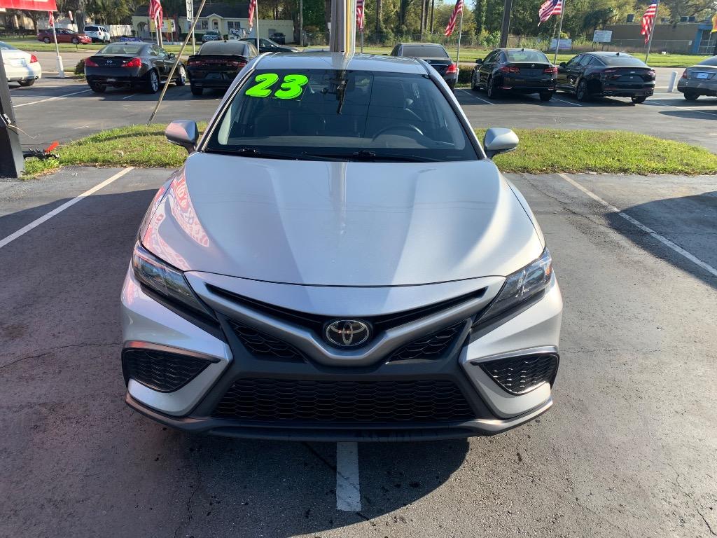 2023 Toyota Camry - $15,900
