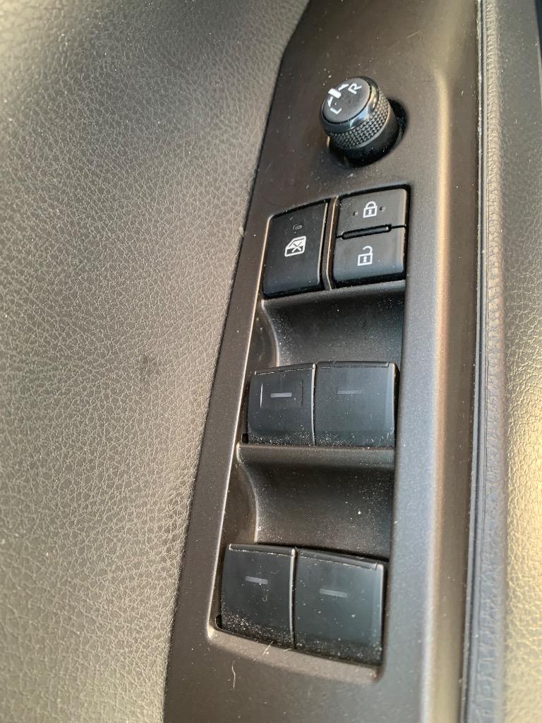 2023 Toyota Camry - $15,900