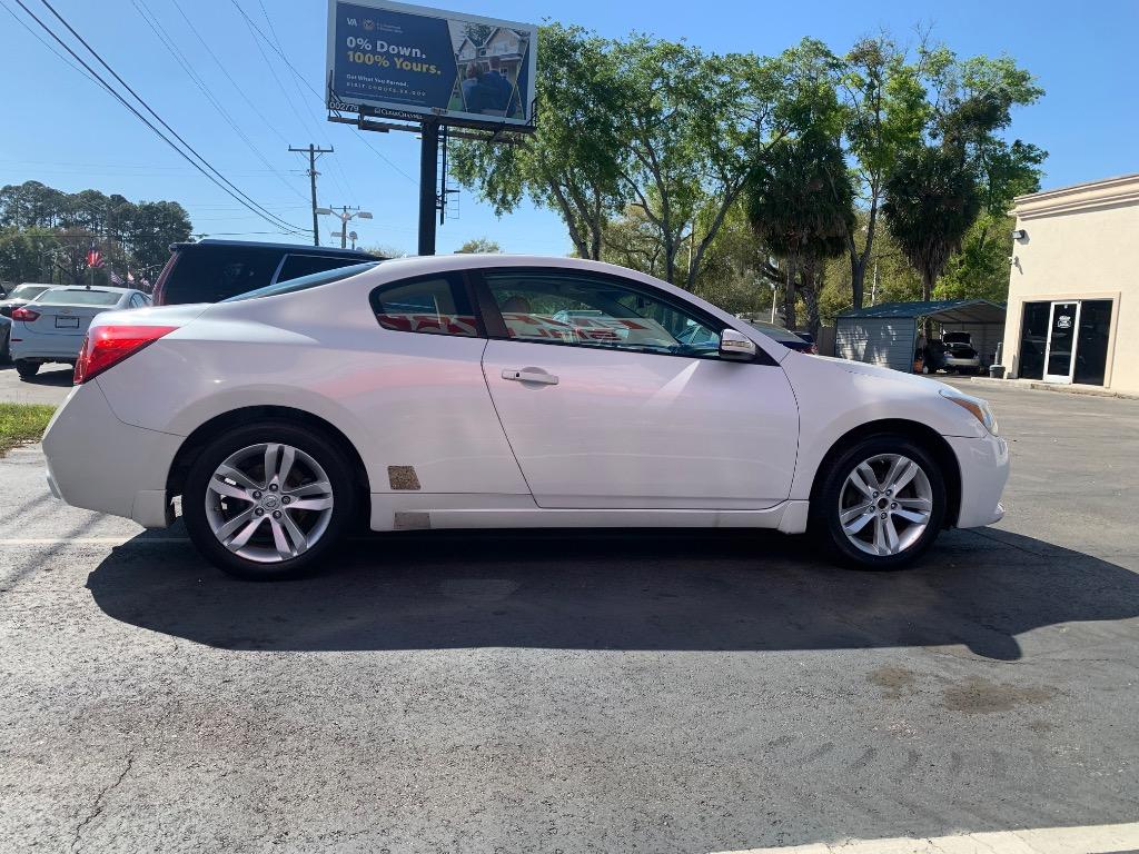 2013 Nissan Altima - $8,500