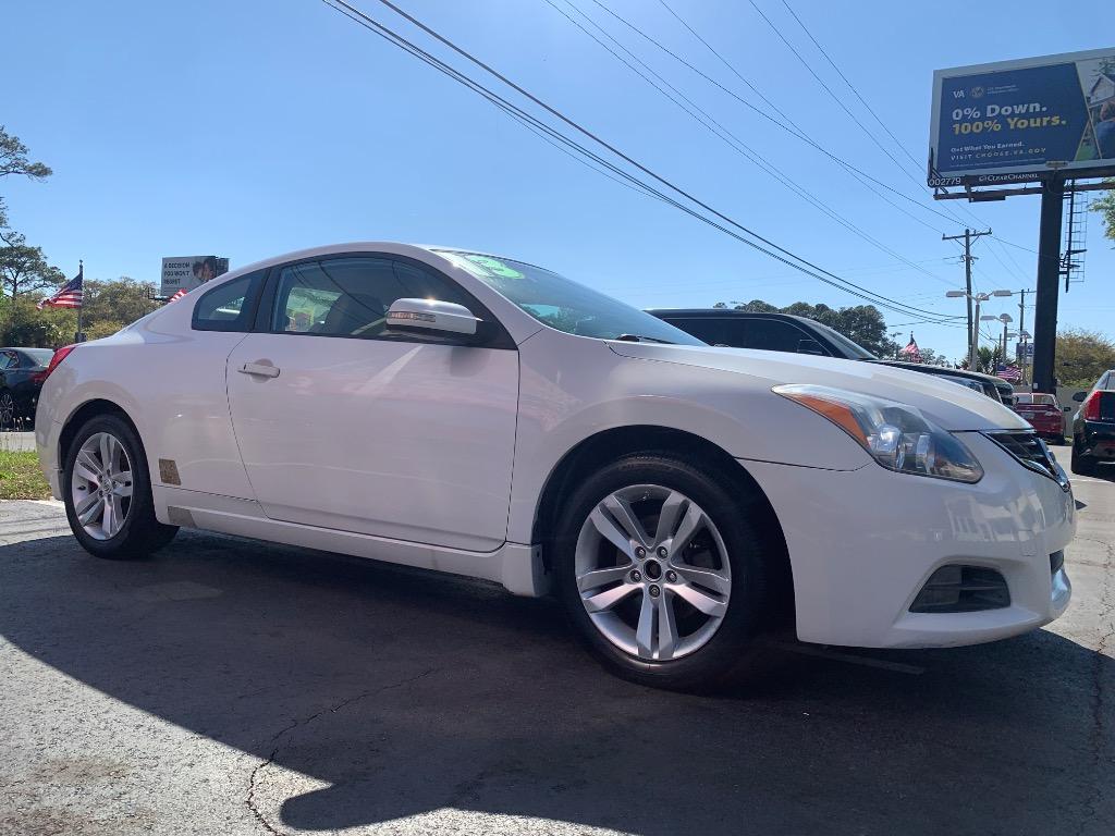 2013 Nissan Altima - $8,500