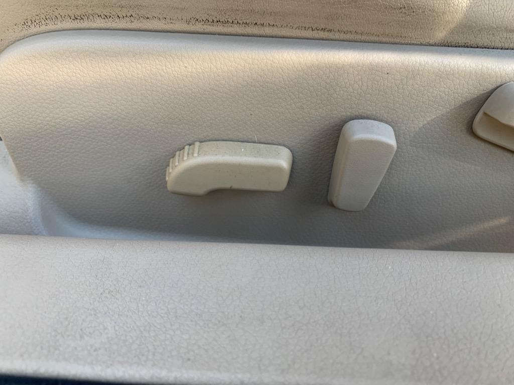 2013 Nissan Altima - $8,500