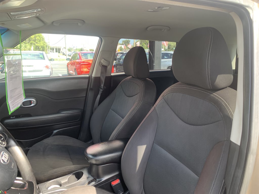 2016 Kia Soul photo