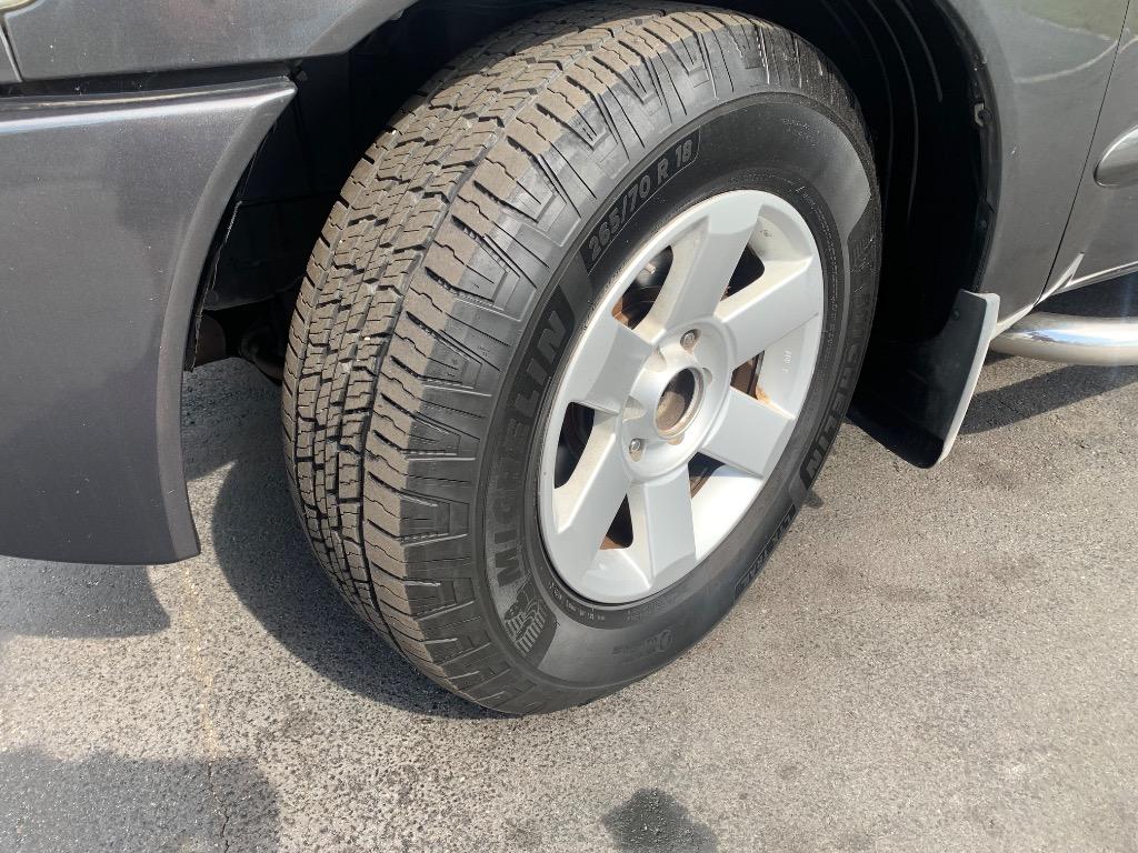 2006 Nissan Titan XE FFV photo