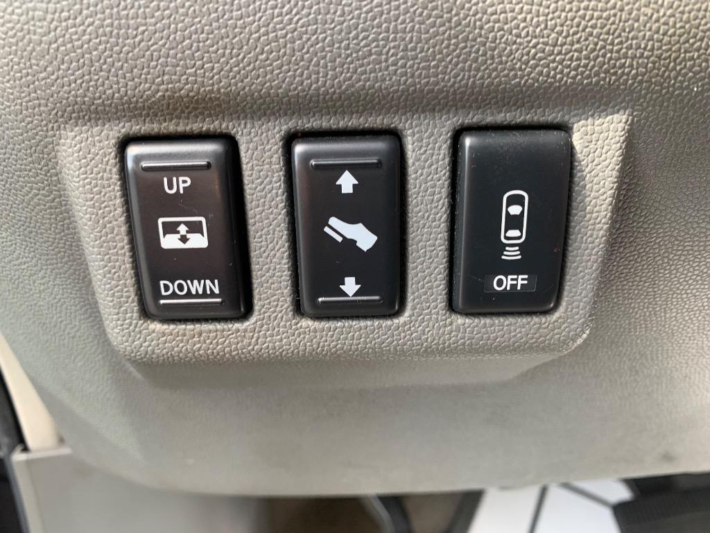 2006 Nissan Titan XE FFV photo