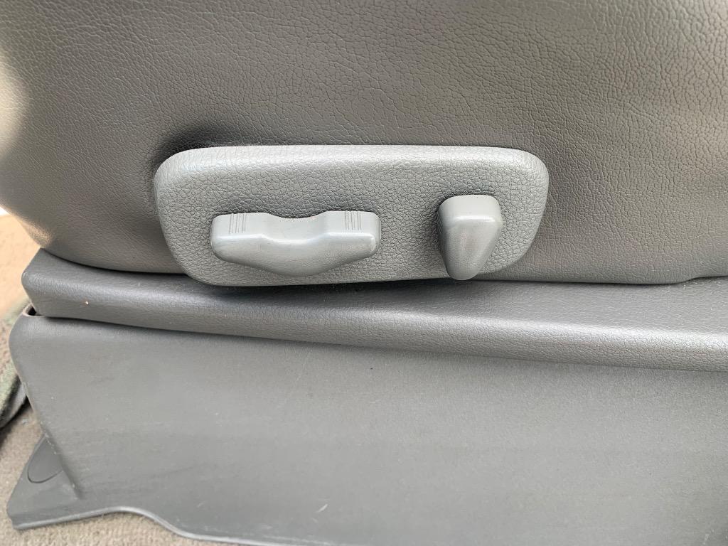 2006 Nissan Titan XE FFV photo