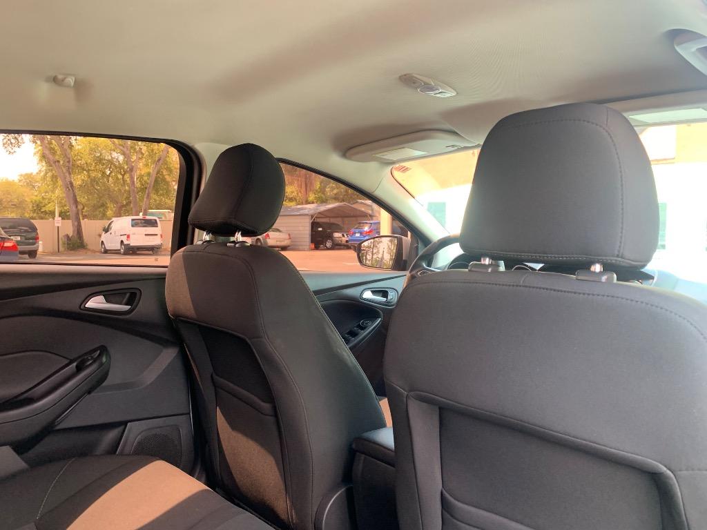 2017 Ford Focus - $6,900