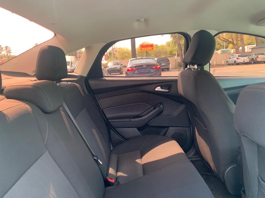 2017 Ford Focus - $6,900