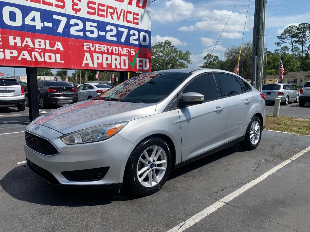 2017 Ford Focus - $6,900