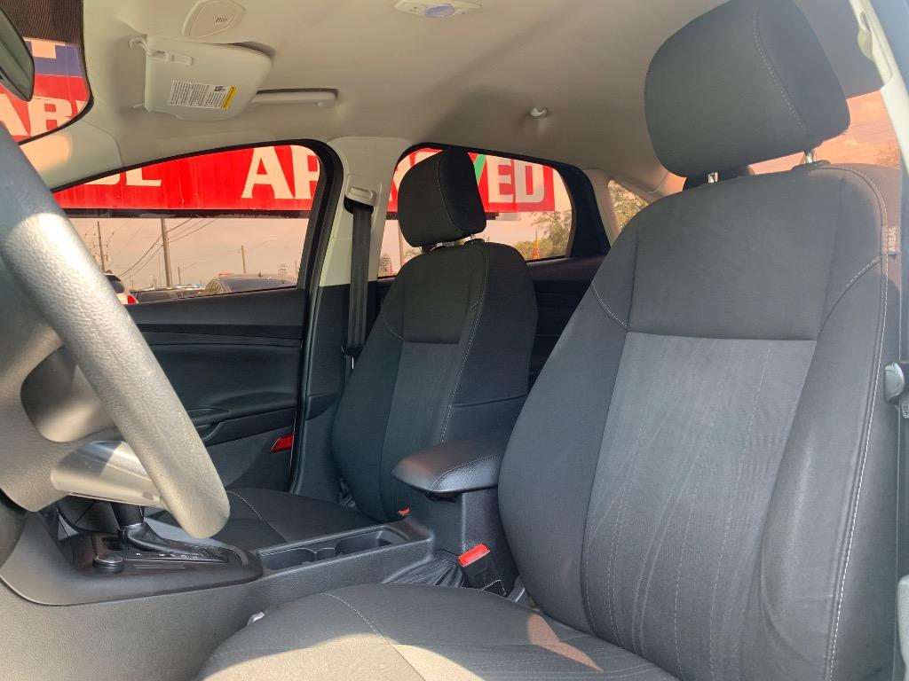 2017 Ford Focus - $6,900