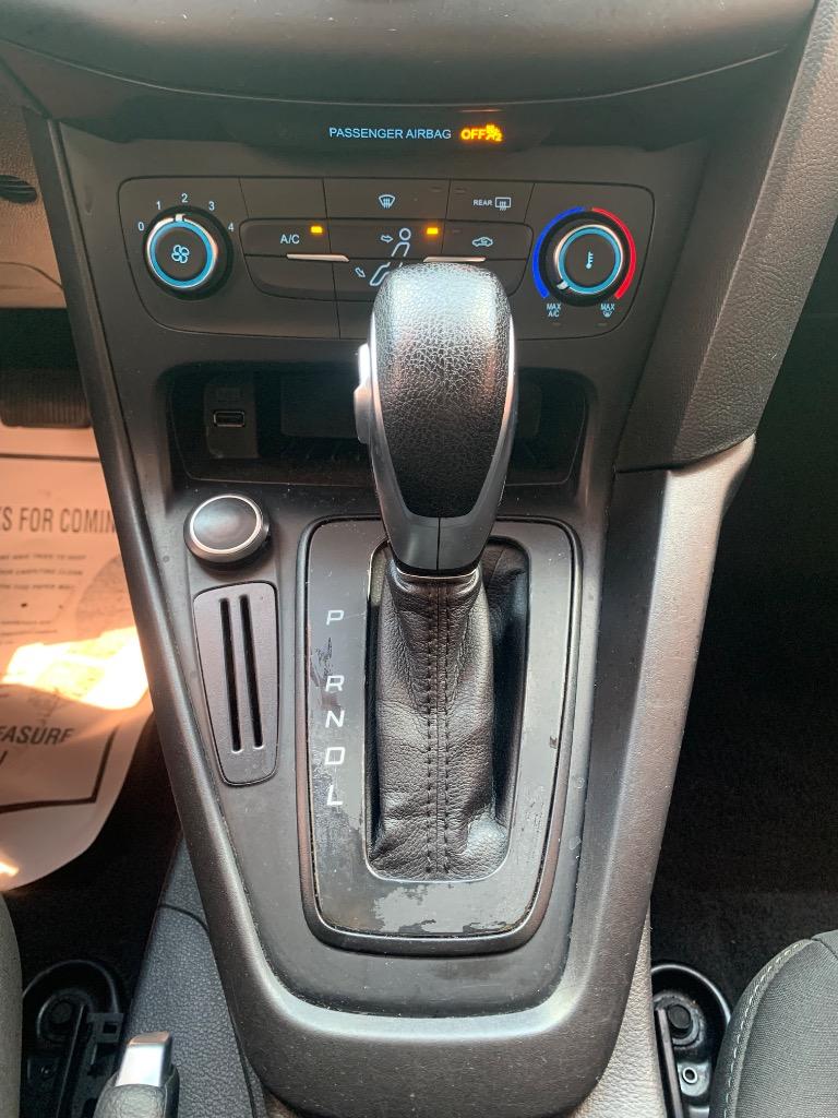 2017 Ford Focus - $6,900