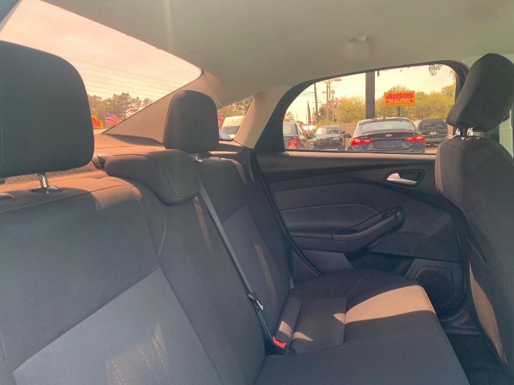 2017 Ford Focus - $6,900