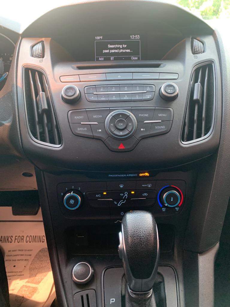 2017 Ford Focus - $6,900