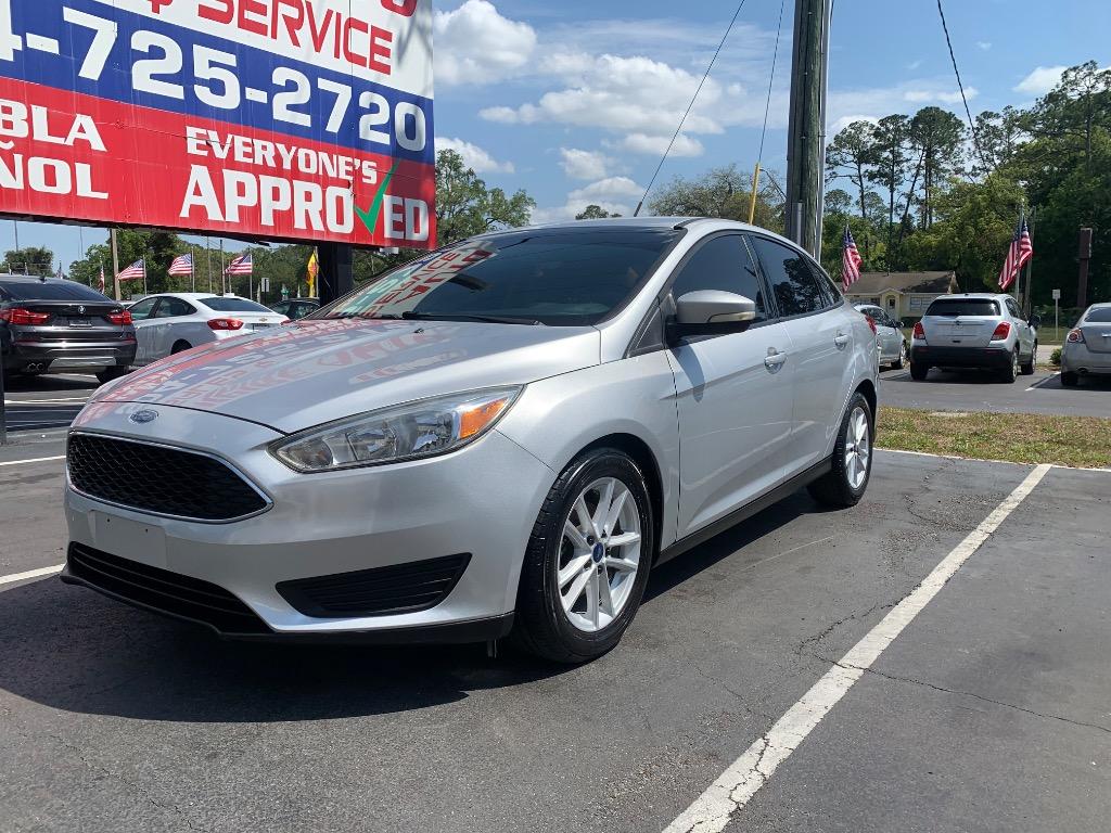 2017 Ford Focus - $6,900