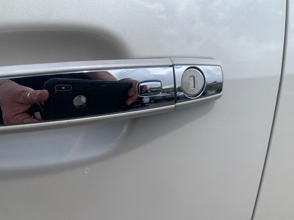 2013 Chevrolet Malibu - $8,990