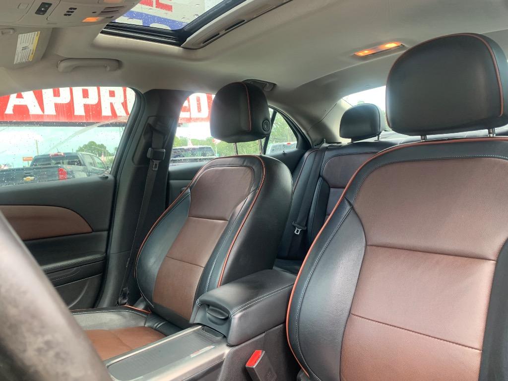 2013 Chevrolet Malibu - $8,990
