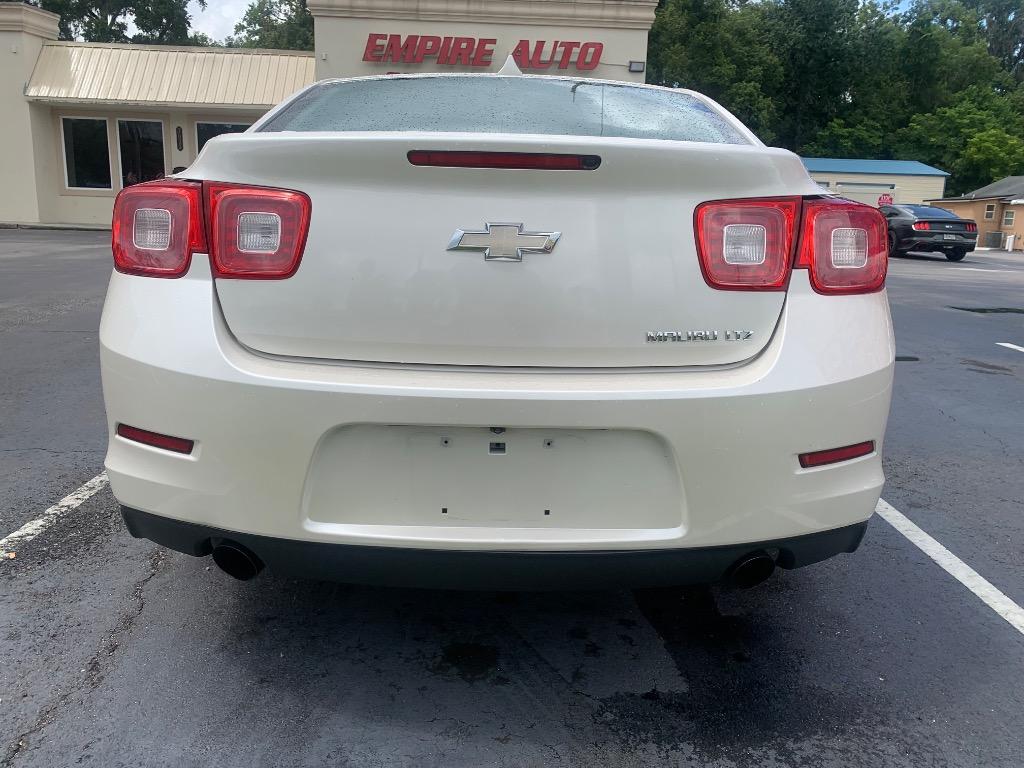 2013 Chevrolet Malibu - $8,990