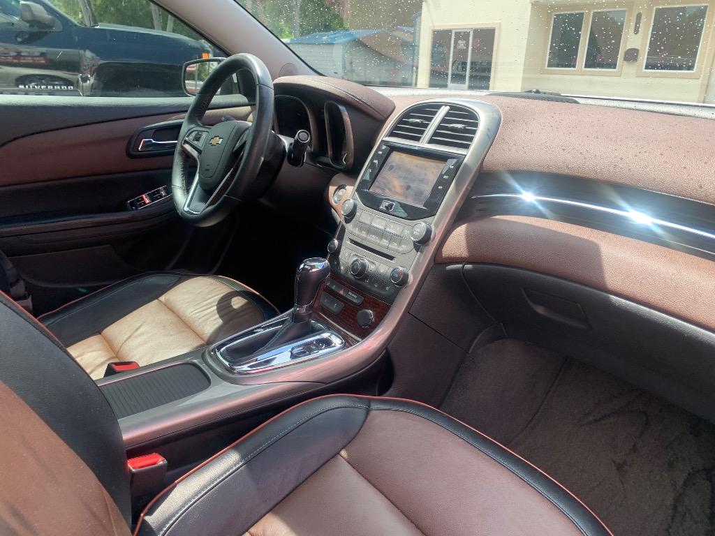 2013 Chevrolet Malibu - $8,990