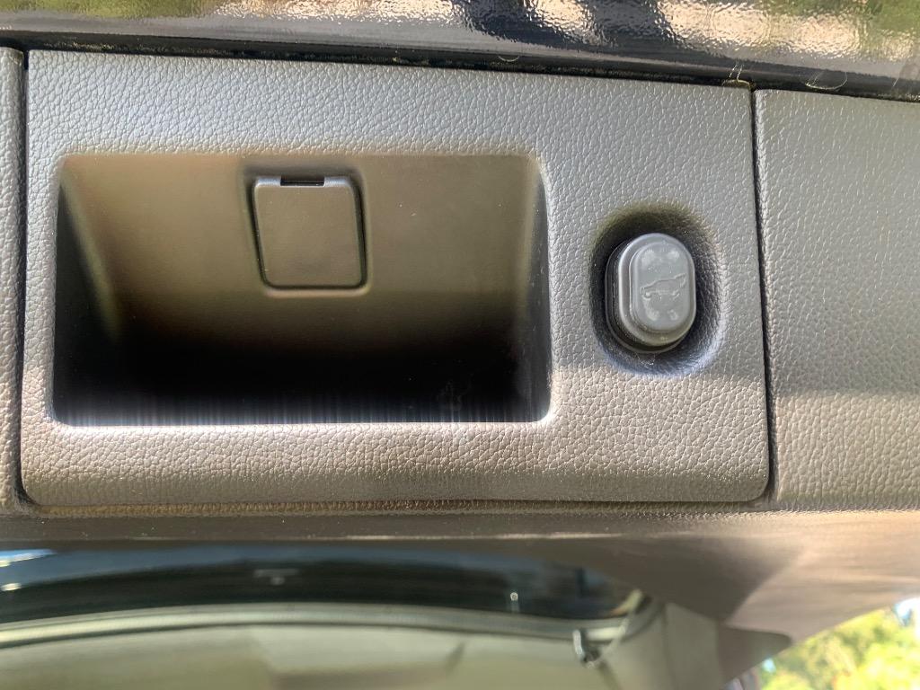 2017 Chevrolet Tahoe - $19,000