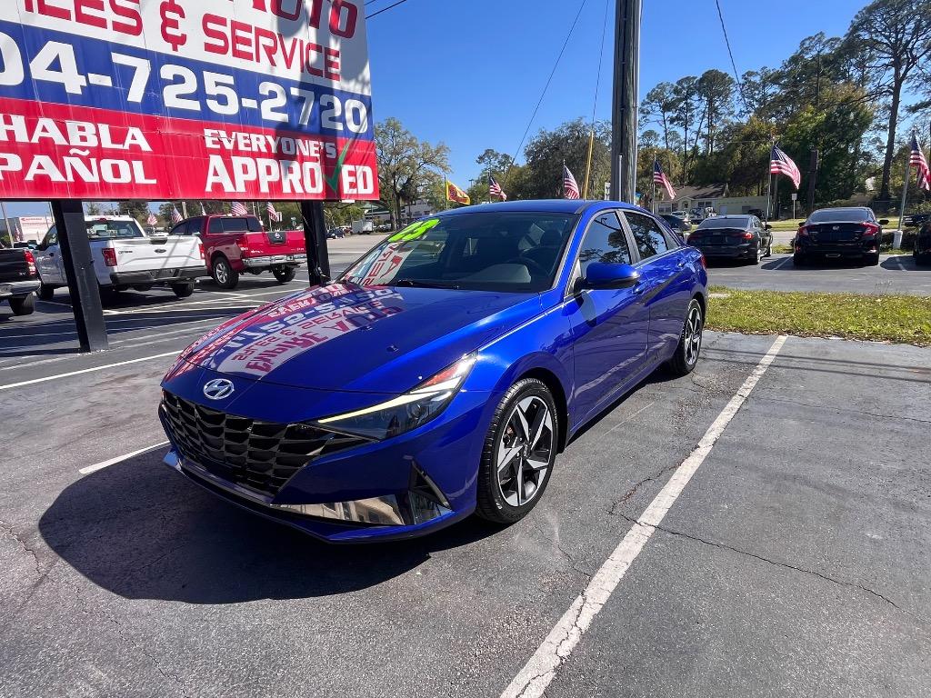 2023 Hyundai Elantra - $18,450