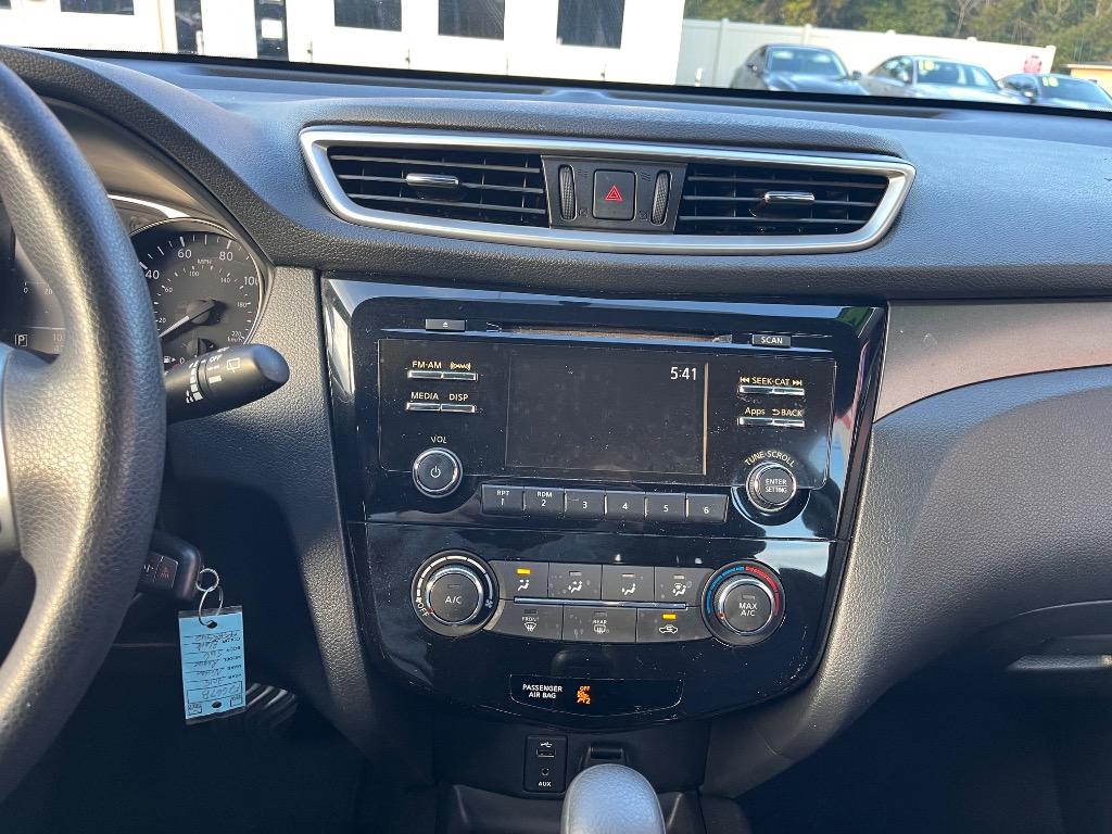 2015 Nissan Rogue - $9,000
