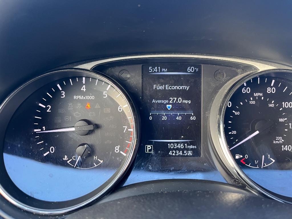 2015 Nissan Rogue - $9,000