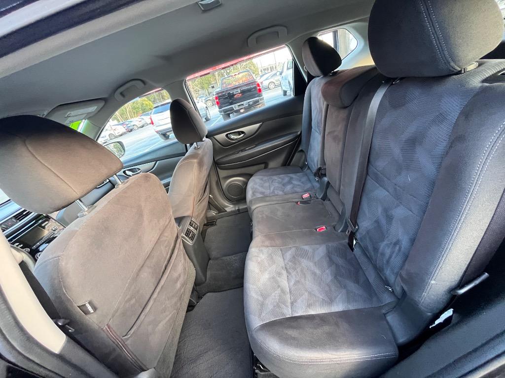 2015 Nissan Rogue - $9,000