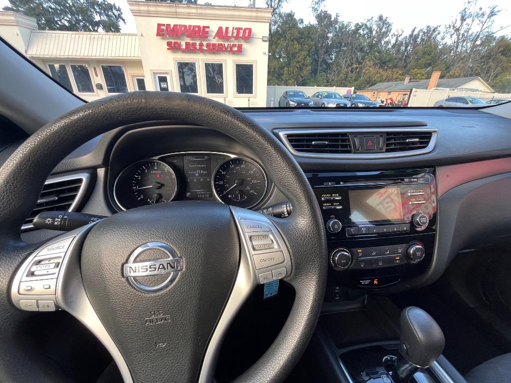2015 Nissan Rogue - $9,000