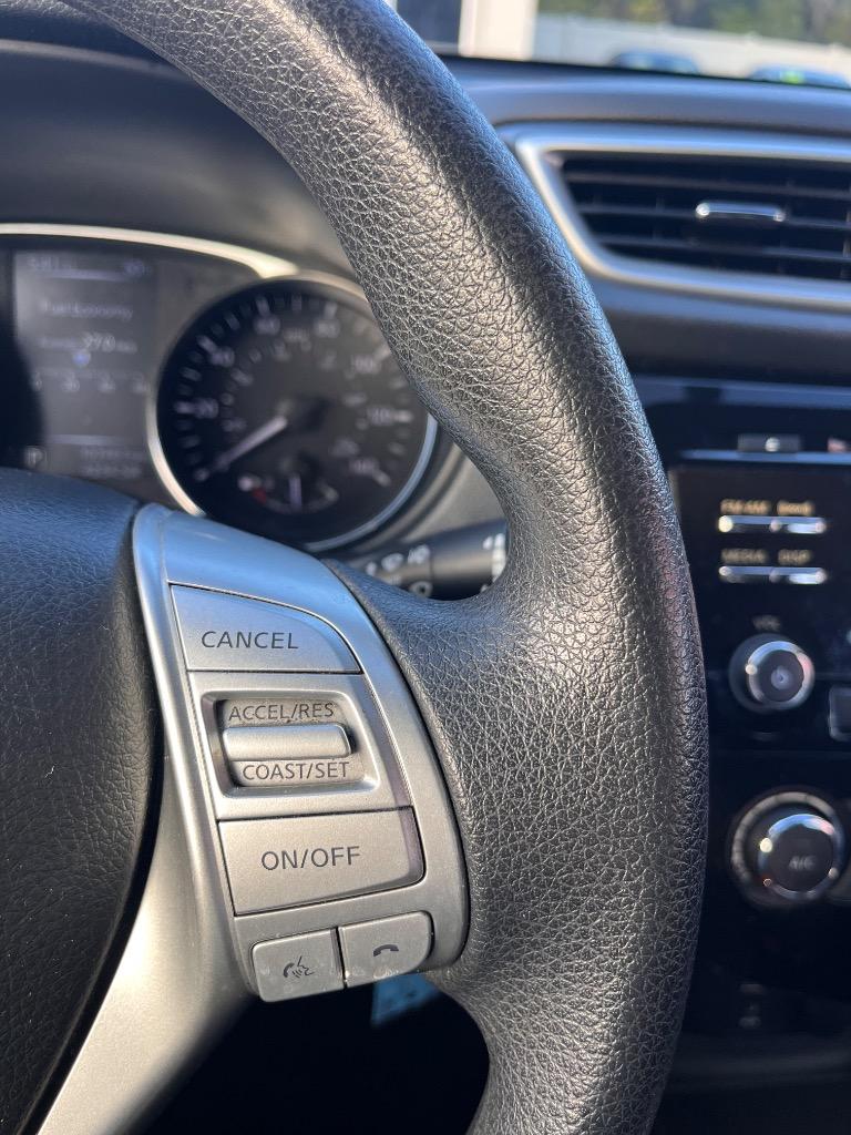 2015 Nissan Rogue - $9,000