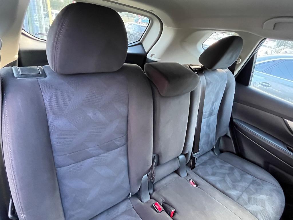 2015 Nissan Rogue - $9,000