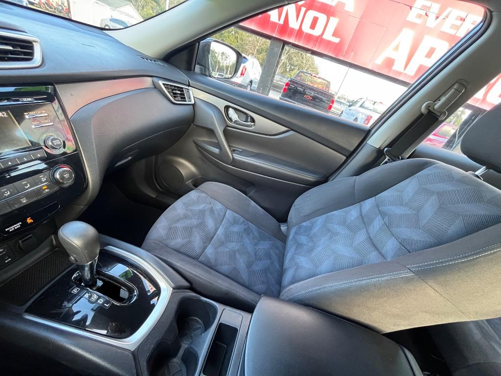 2015 Nissan Rogue - $9,000