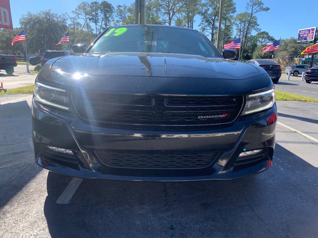 2019 Dodge Charger - $15,300